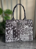 ZEMIMAAS Haven Black canvas tote bag, view 5